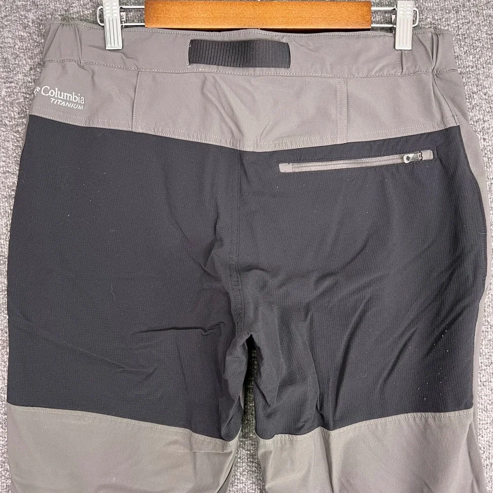 Columbia Titanium Pants Mens M Gray Belted Performance Hiking Omni Wick Outdoors